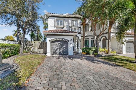4040 Murano Bay Drive