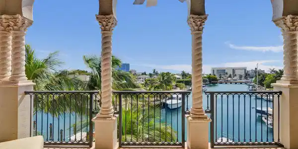 Image 4: View from Balcony off Living Room