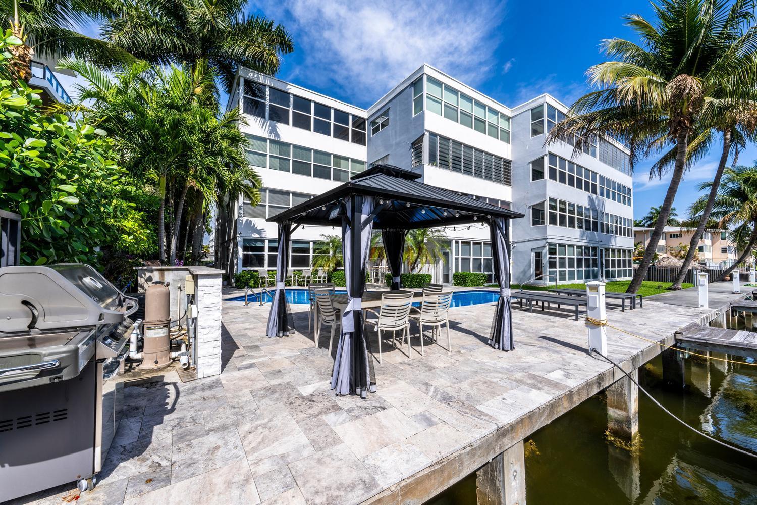 Image 3: 40 Isle of Venice Dr Fort-large-017-023-