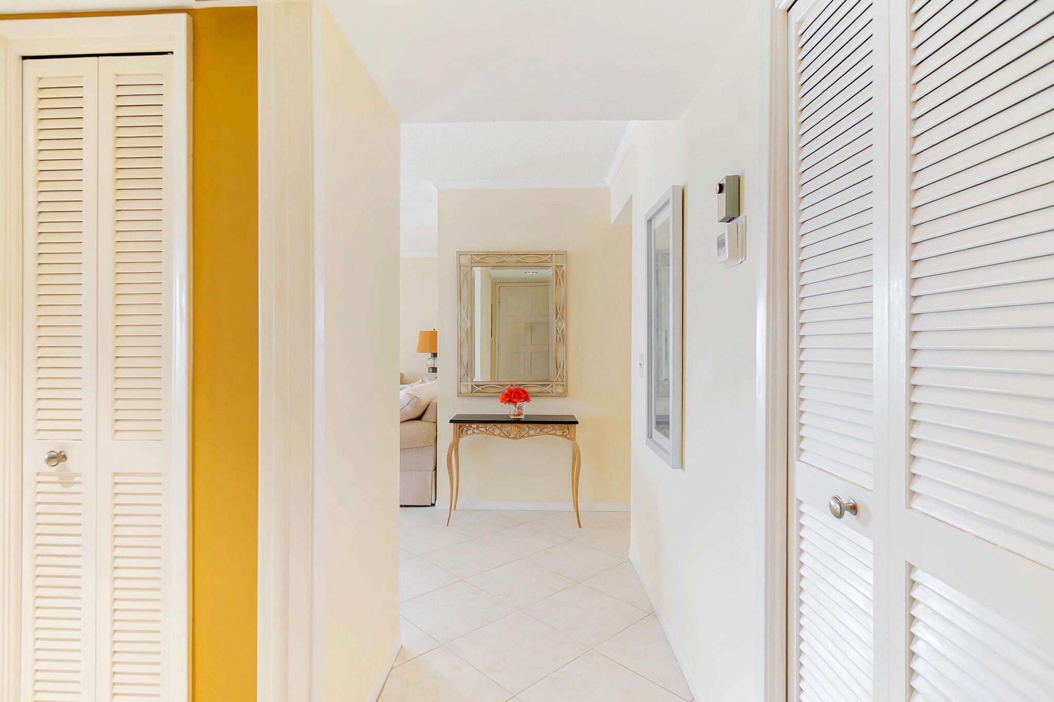 Image 2: Foyer
