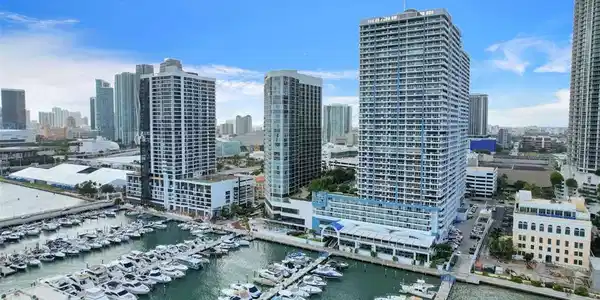 1717 N Bayshore Dr