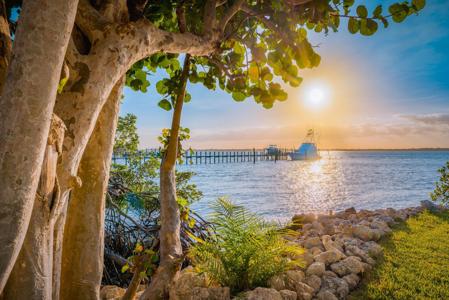 1436 NE Ocean Boulevard