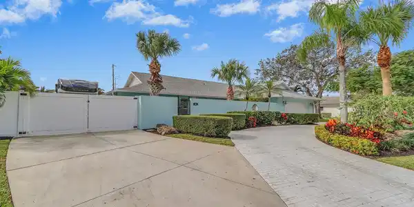 41 Golfview Drive