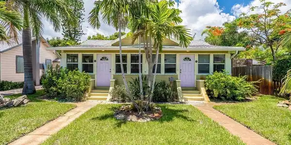215 S Ocean Breeze