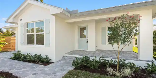 1120 SW 34TH Street