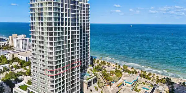 153 N Seabreeze Boulevard