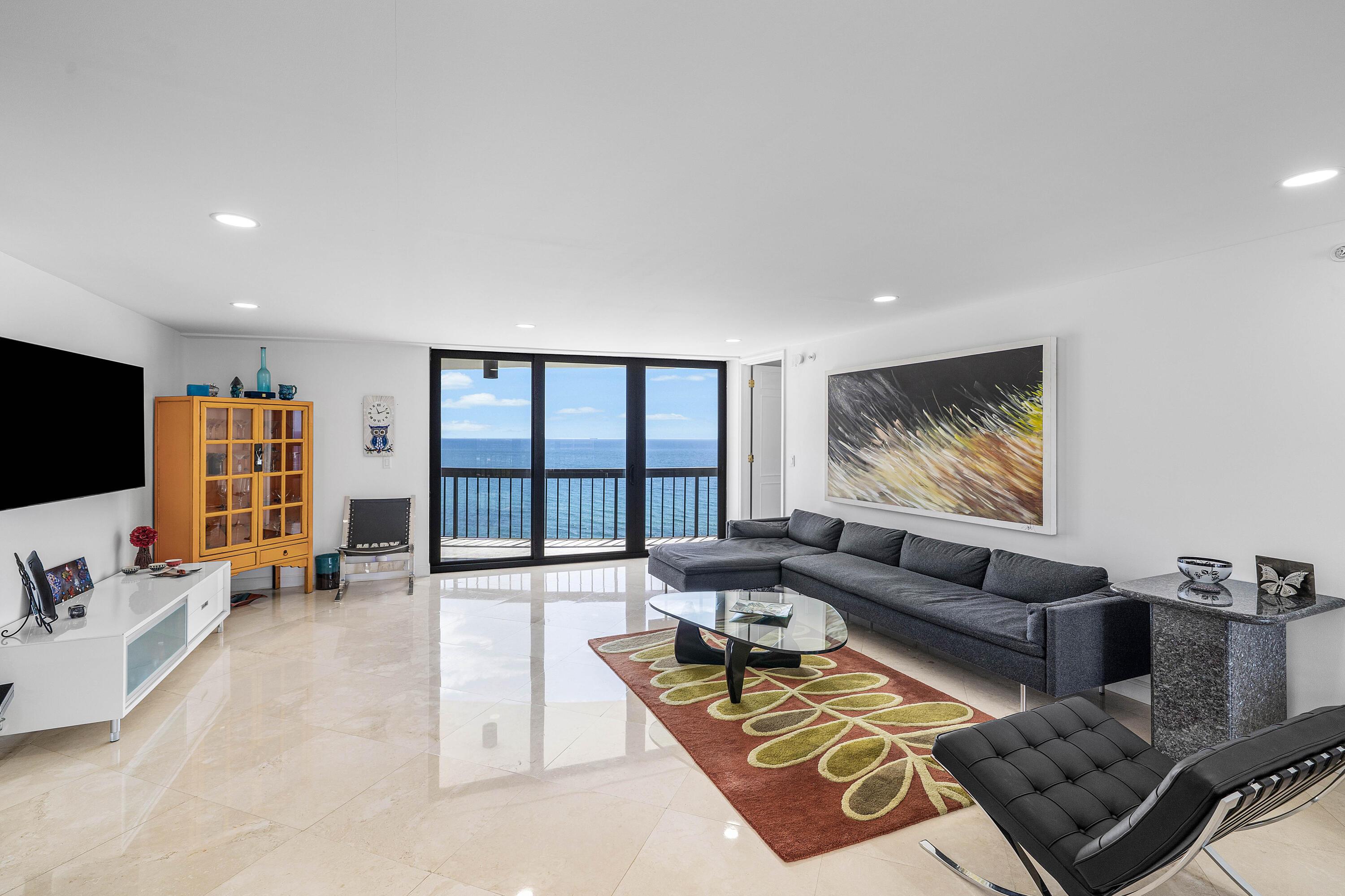Image 2: STUNNING VIEWS FROM ALL LIVING AREAS