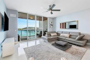 2640 Lake Shore Drive