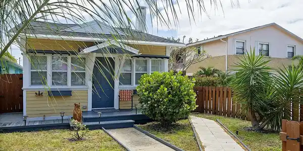 118 S J Street