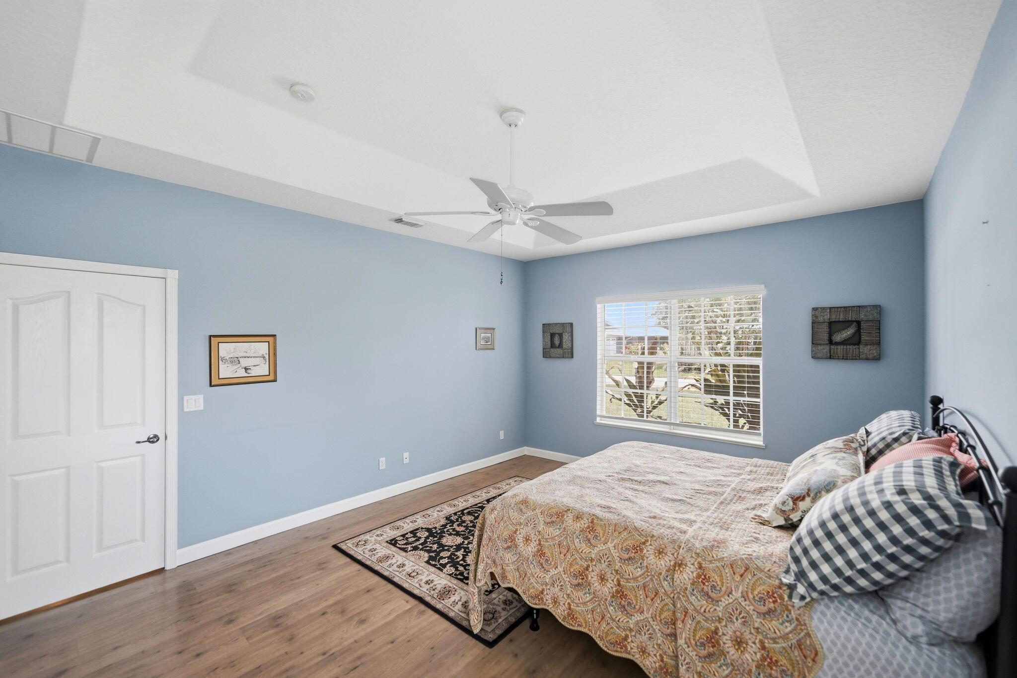 Image 2: 49-web-or-mls-426-ne-vanda-terrado