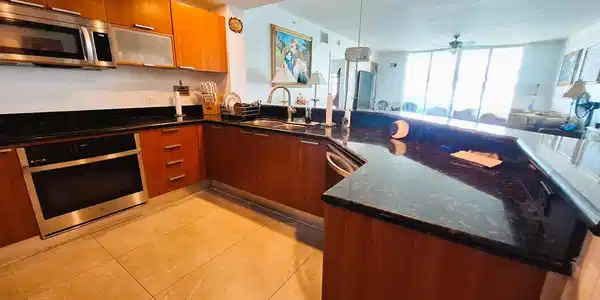 Image 4: Kitchen water view