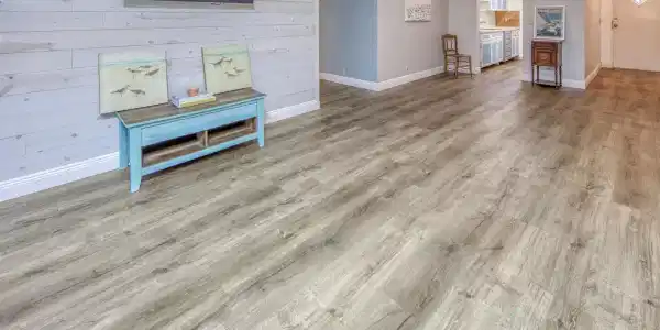 1 S Lakeside Drive