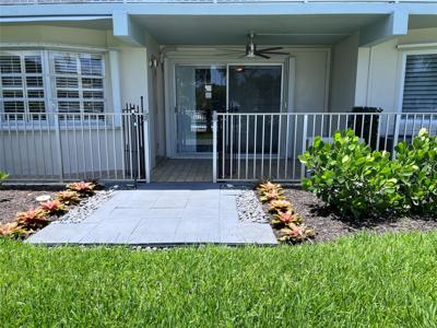 1445 SE 15 CT