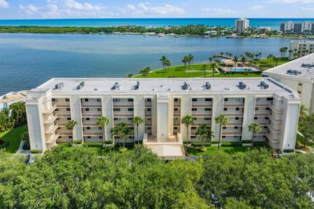 300 Intracoastal Place