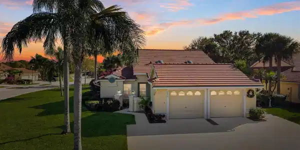 3800 SW Whispering Sound Drive