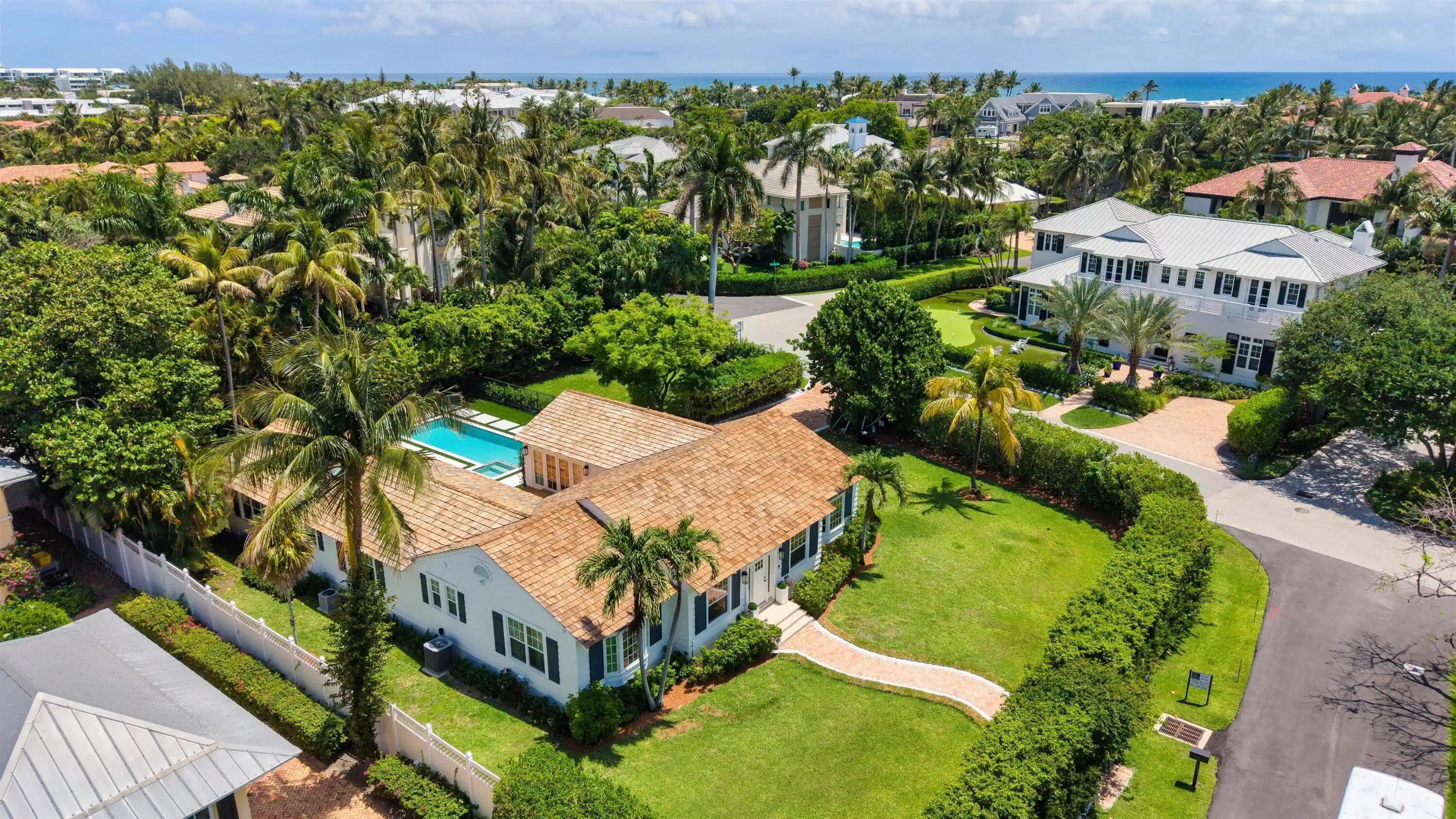 Image 1: 1017 Tamarind Aerial10