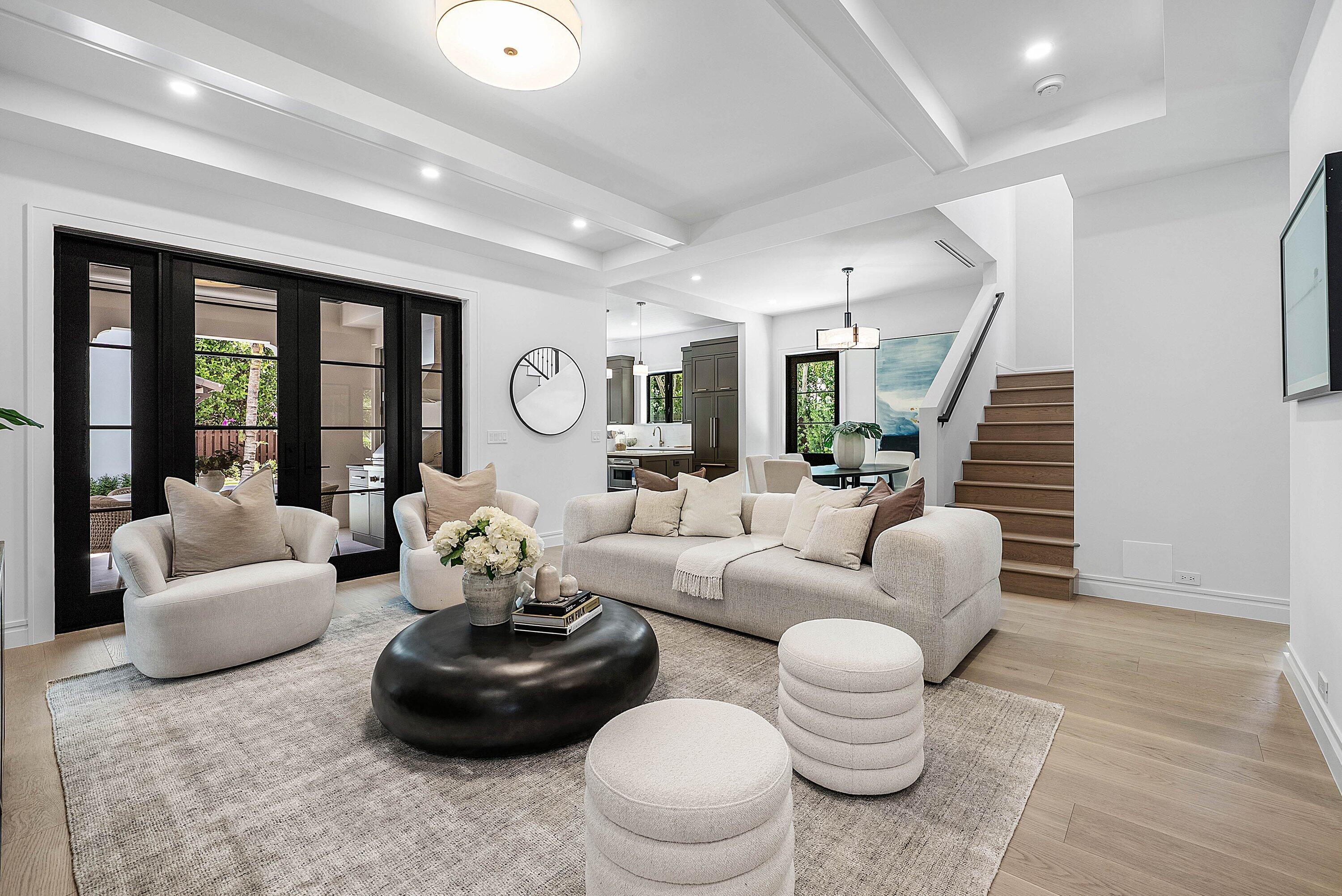 Image 4: 009-230PershingWay-WestPalmBeach-FL-3340