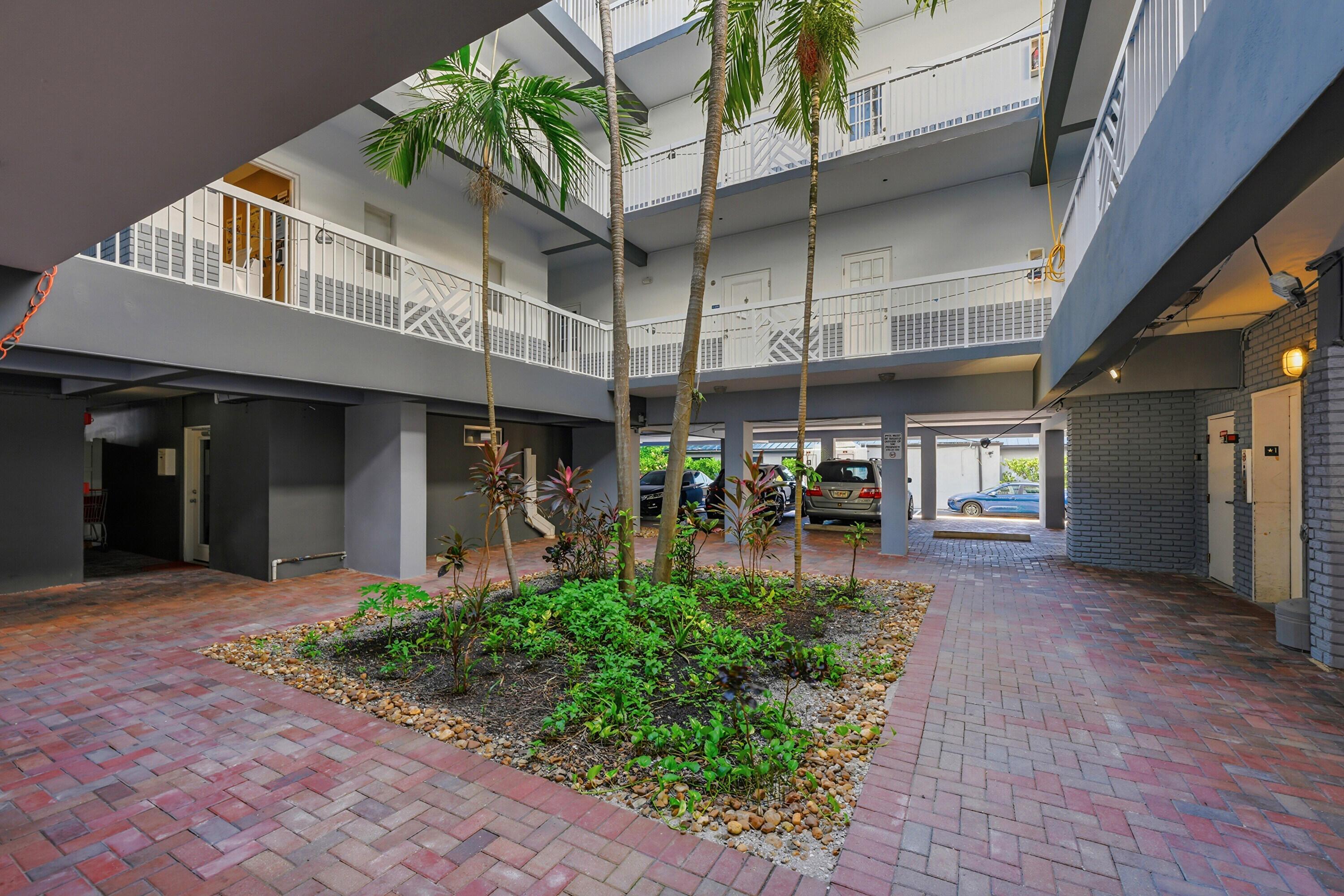 Image 3: Exterior