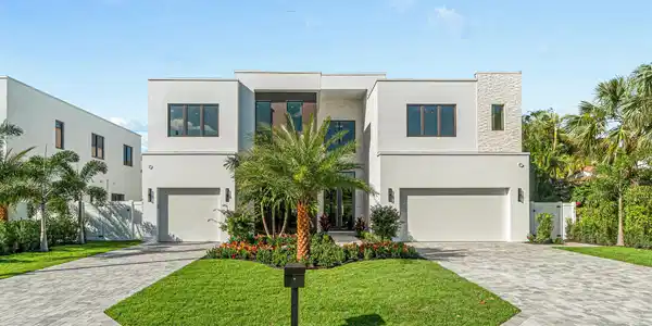 244 NE Olive Way