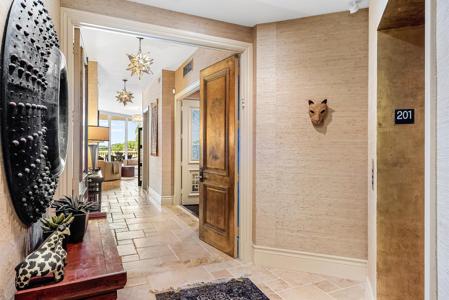 3000 S Ocean Boulevard