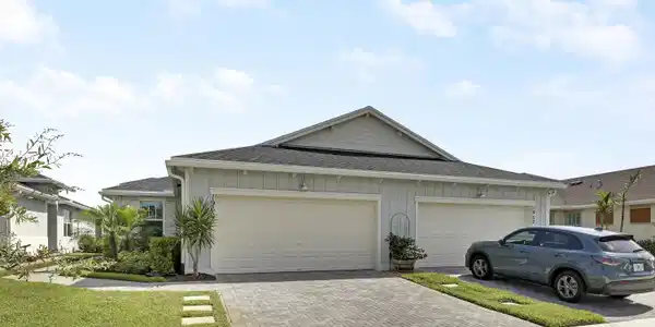 Image 3: Front of Property