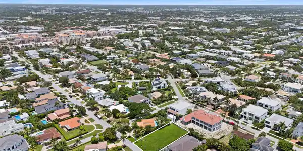 Image 4: 8-web-or-mls-DJI_20260709125821_0993_D