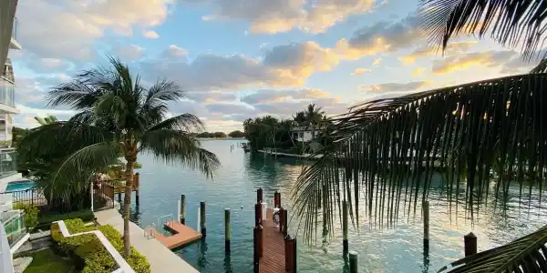 9400 W Bay Harbor Dr