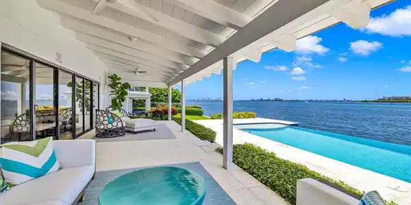 Image 2: Bayfront and a 492 SF Covered Porch