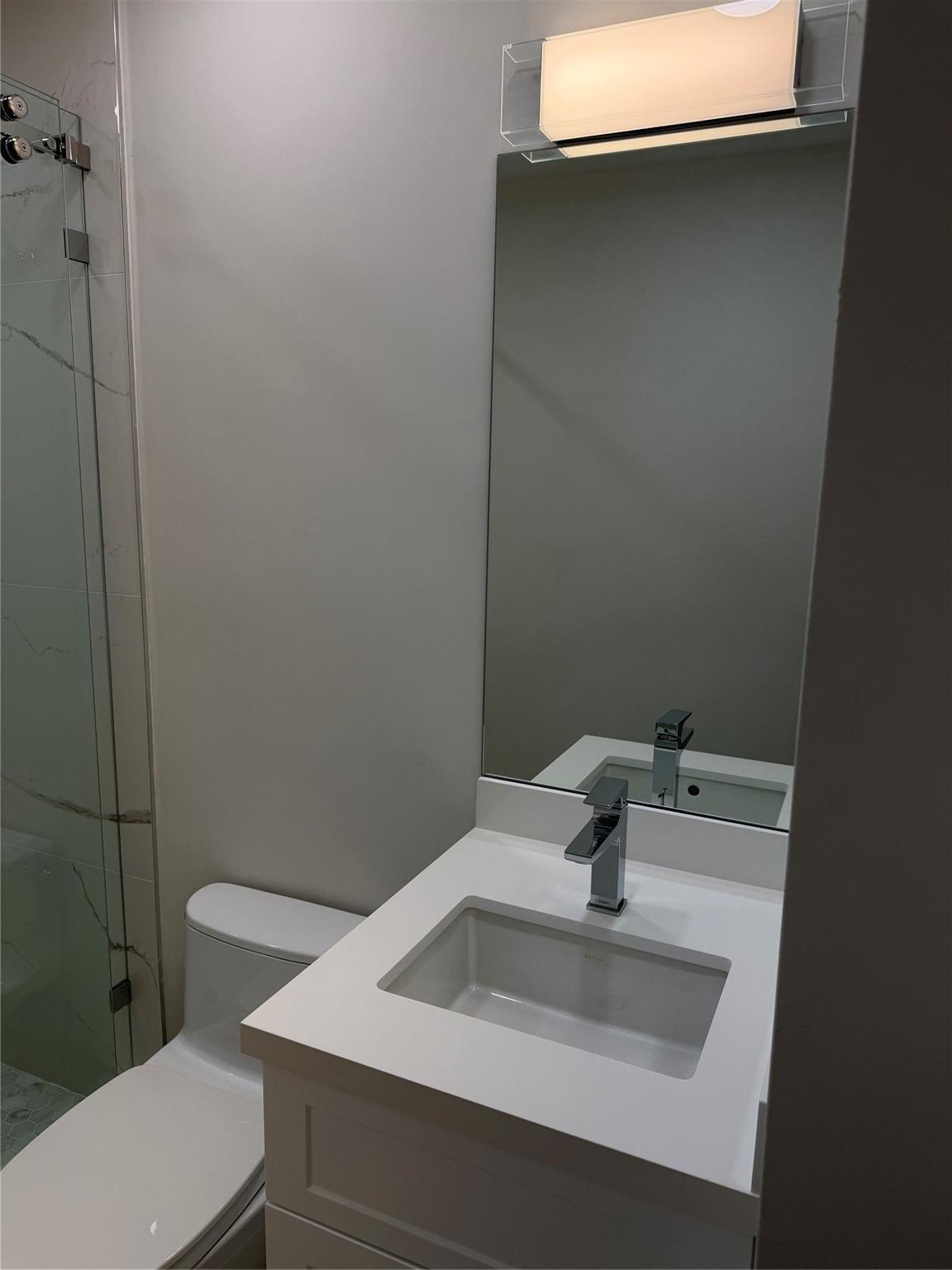 Image 4: Photo 4