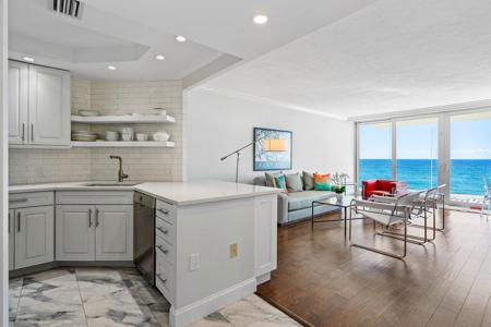 1225 S Ocean Boulevard