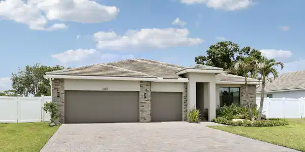 Image 2: Front of Home