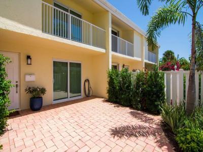 4023 Silver Palm Drive