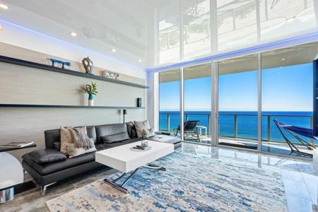 2200 N Ocean Boulevard