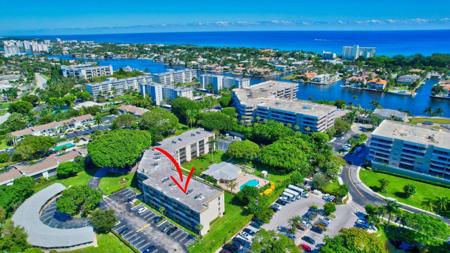 555 Banyan Tree Lane