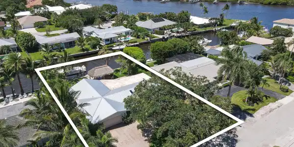 15 Tradewinds Circle