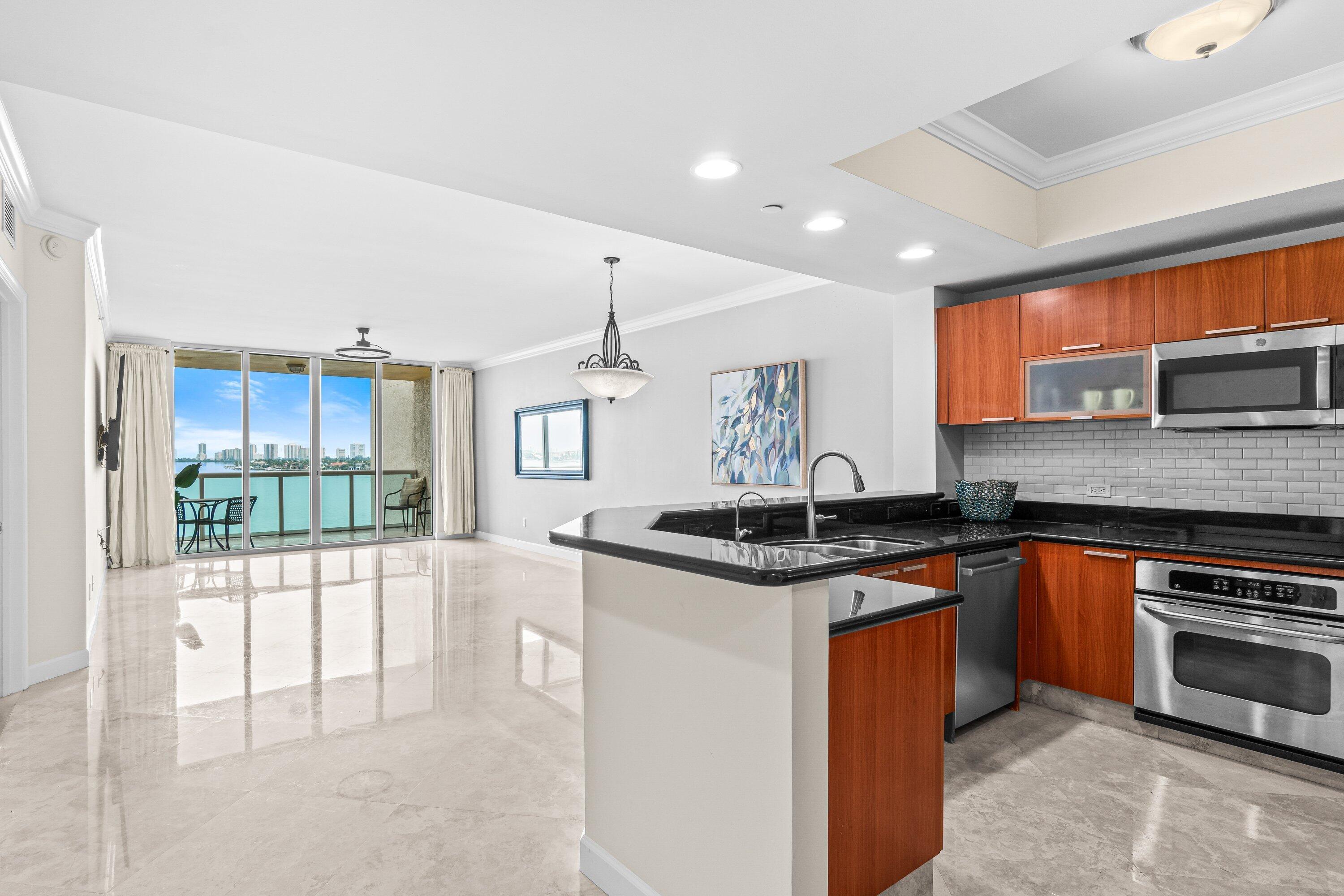 Image 3: Open Concept
