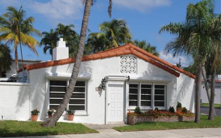 2412 N Ocean Boulevard