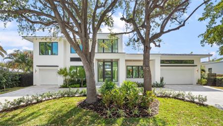 2732 NE 29th Court