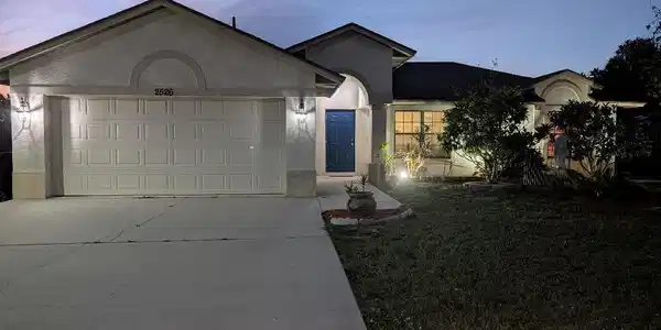 2526 SE Floresta Drive
