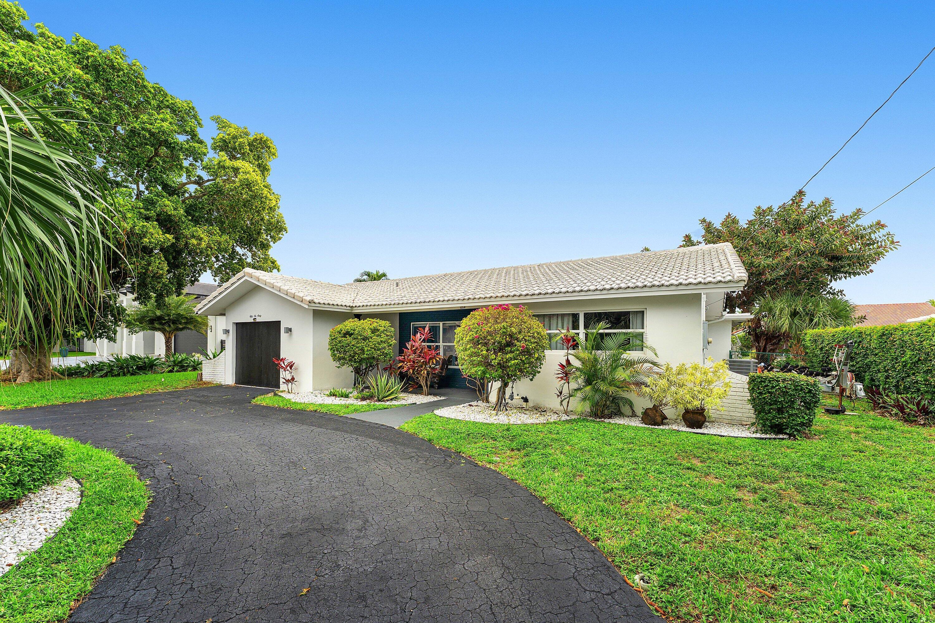 Image 3: 002-5660NassauDrive-BocaRaton-FL-33487-S