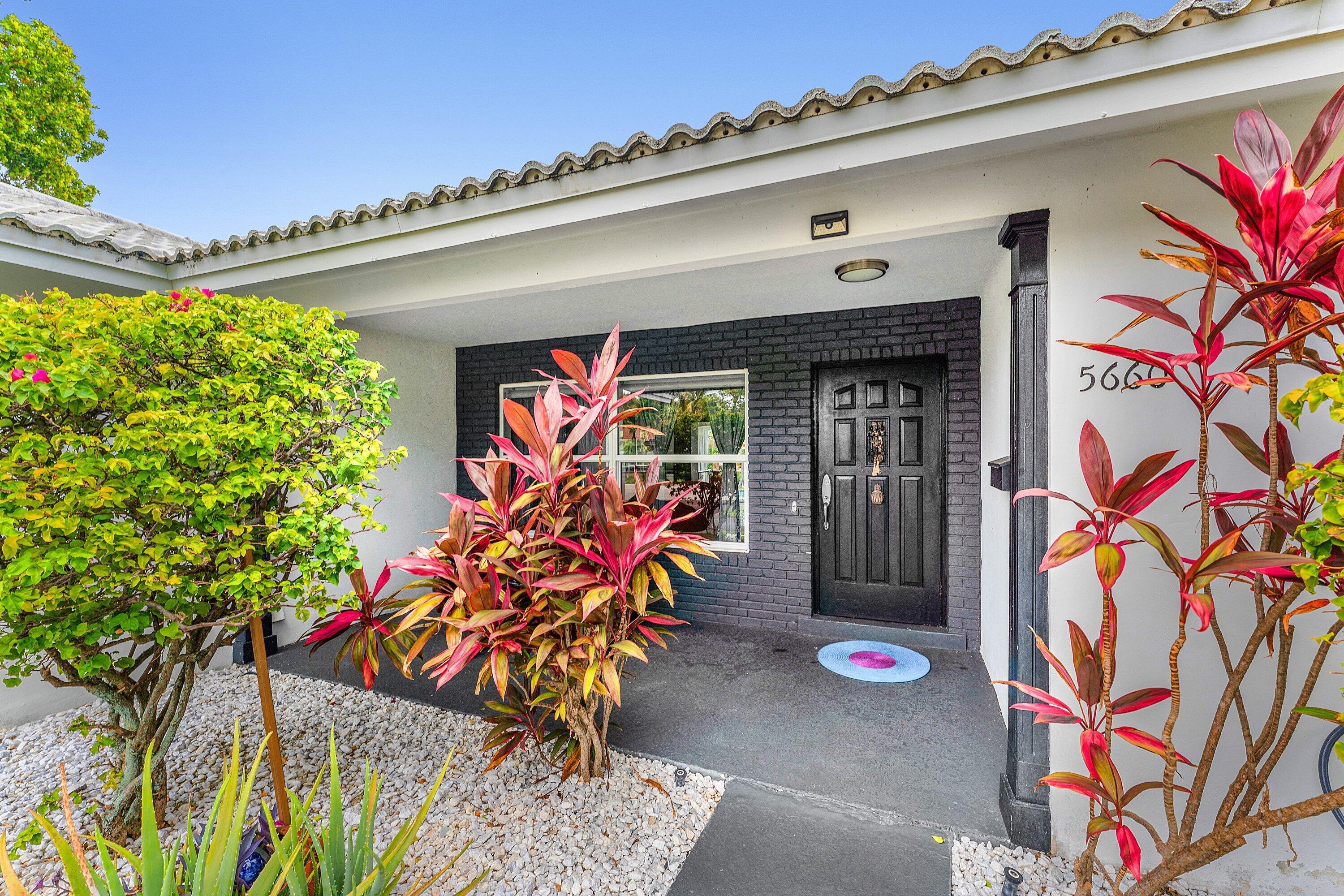 Image 4: 003-5660NassauDrive-BocaRaton-FL-33487-S