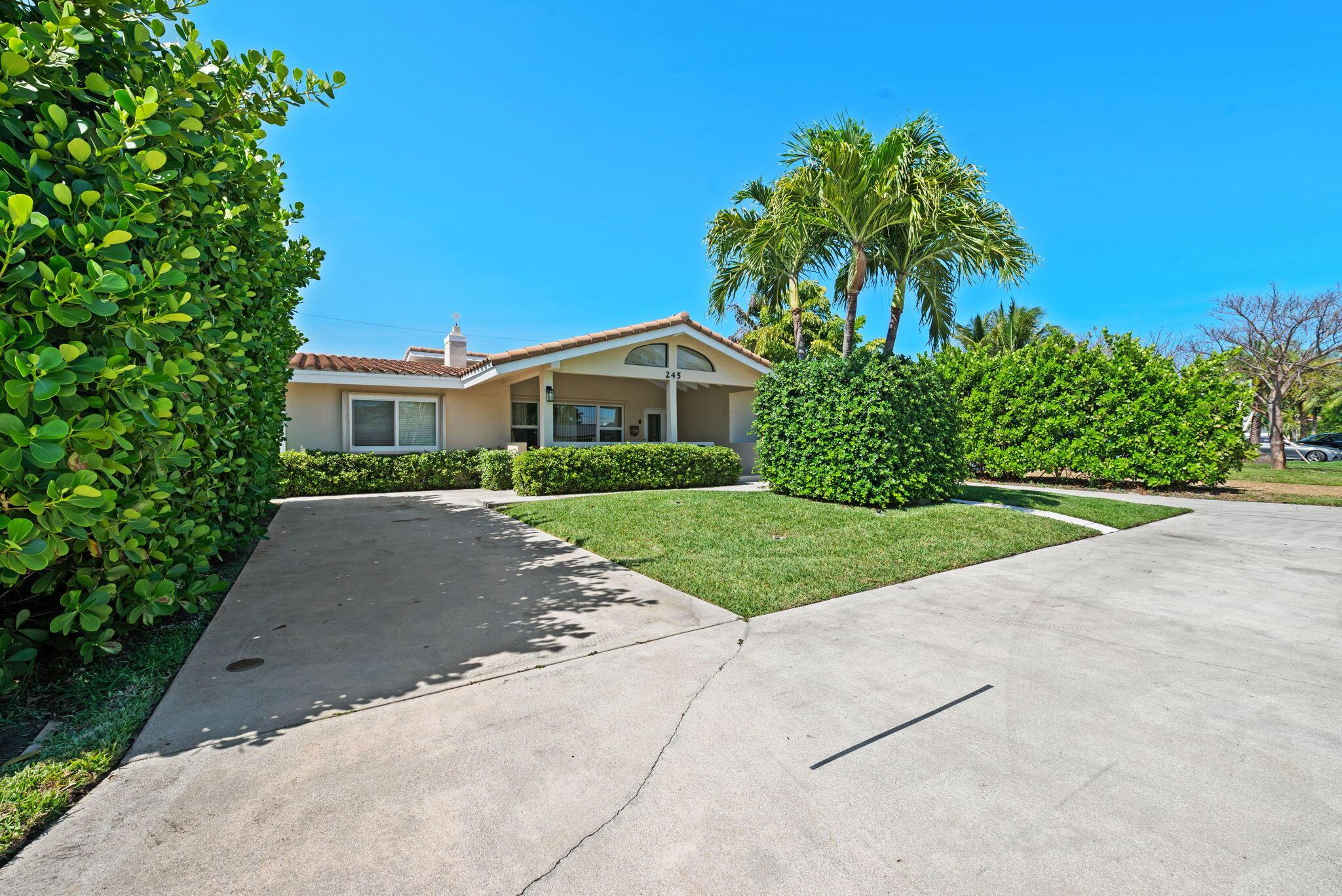 Image 2: 2-web-or-mls-245-avalon-ave