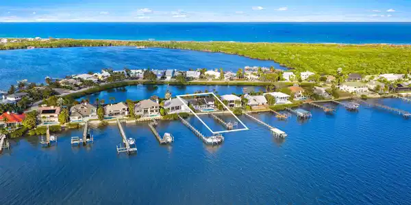 4230 NE Joes Point Road