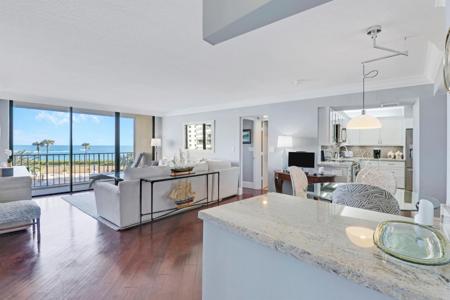100 Ocean Trail Way