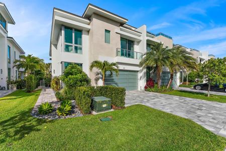 419 Ocean One Lane