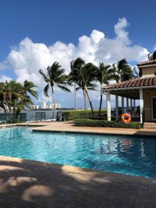 1130 Lake Shore Drive