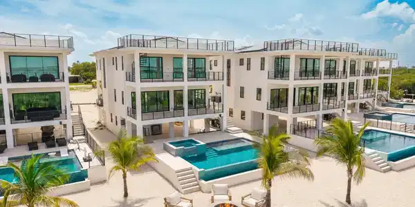 231 E Shore Drive