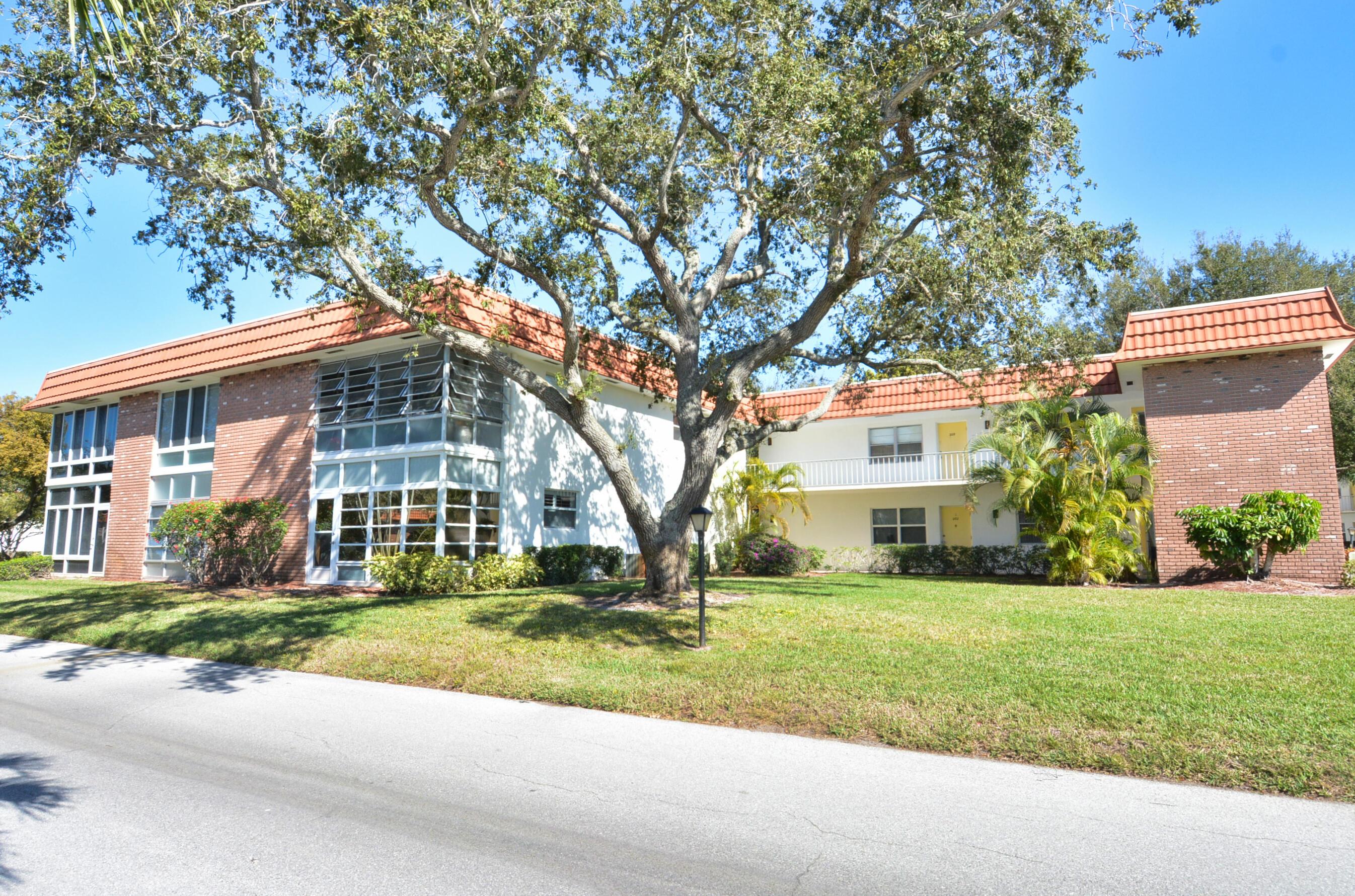 Image 1: Bldg 2 front