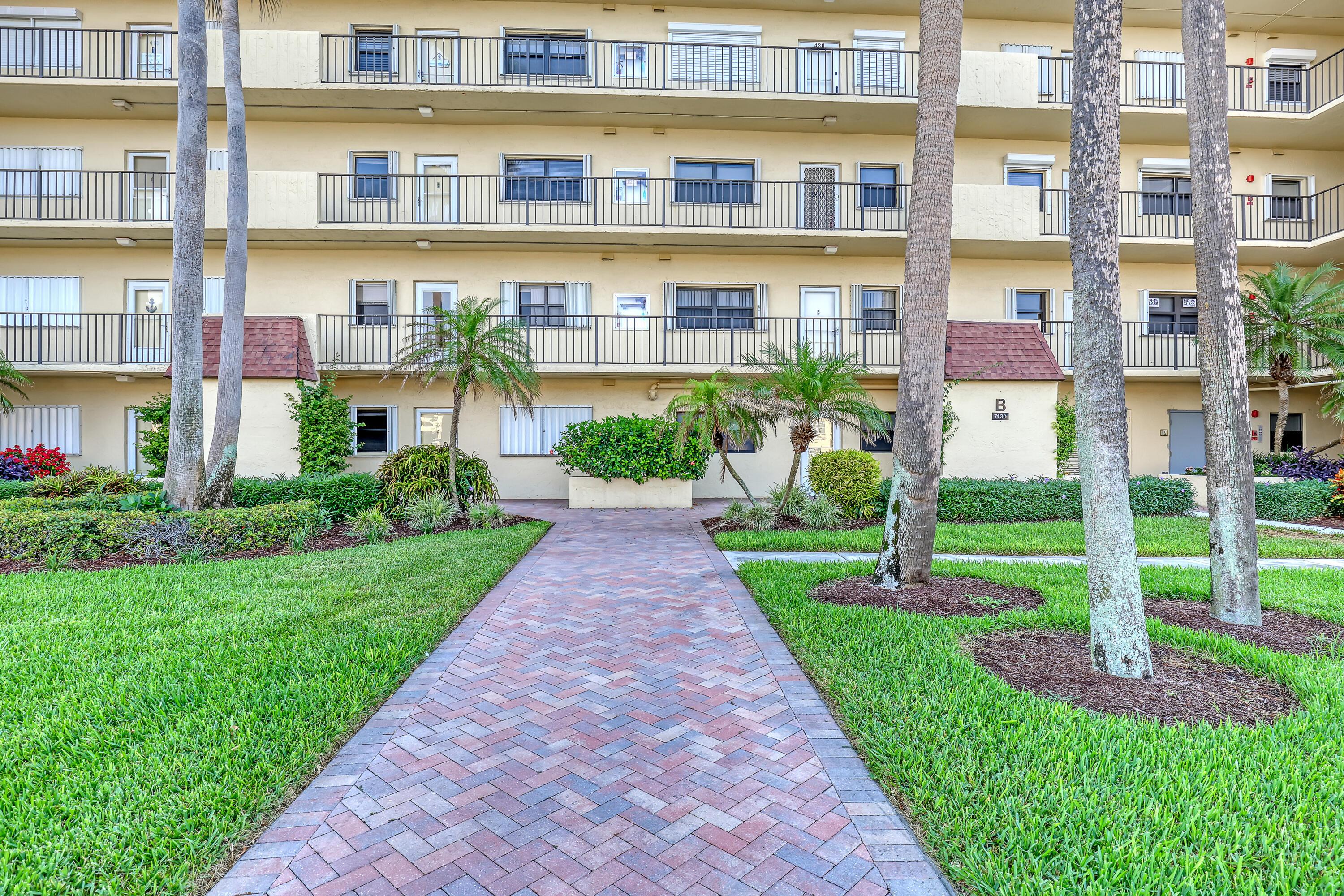Image 2: 7430 S Ocean #319 (2)