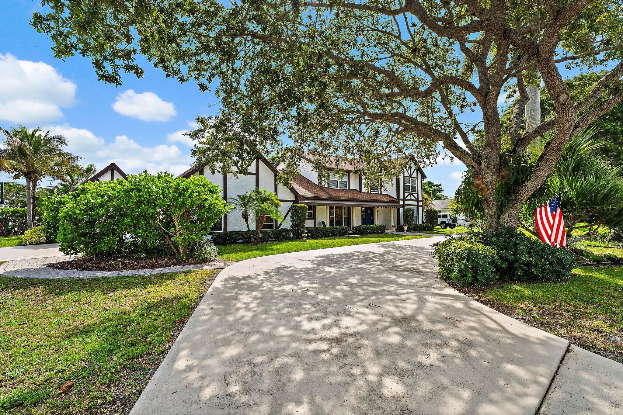 Image 3: 023-88RiverDr-Tequesta-SMALL